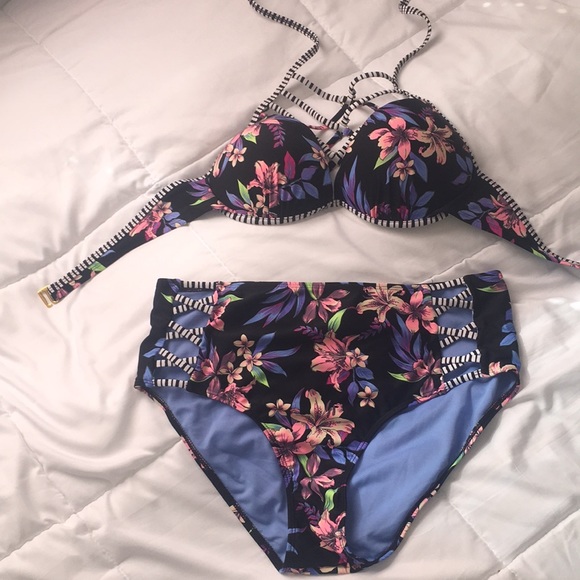 COPY - EUC Time and Tru High Waist Bikini 12/14 - Picture 1 of 8